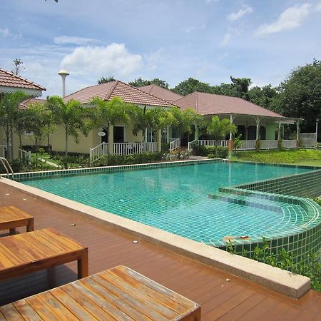 Ruen Maihom Riverside Cottage Канчанабури Экстерьер фото